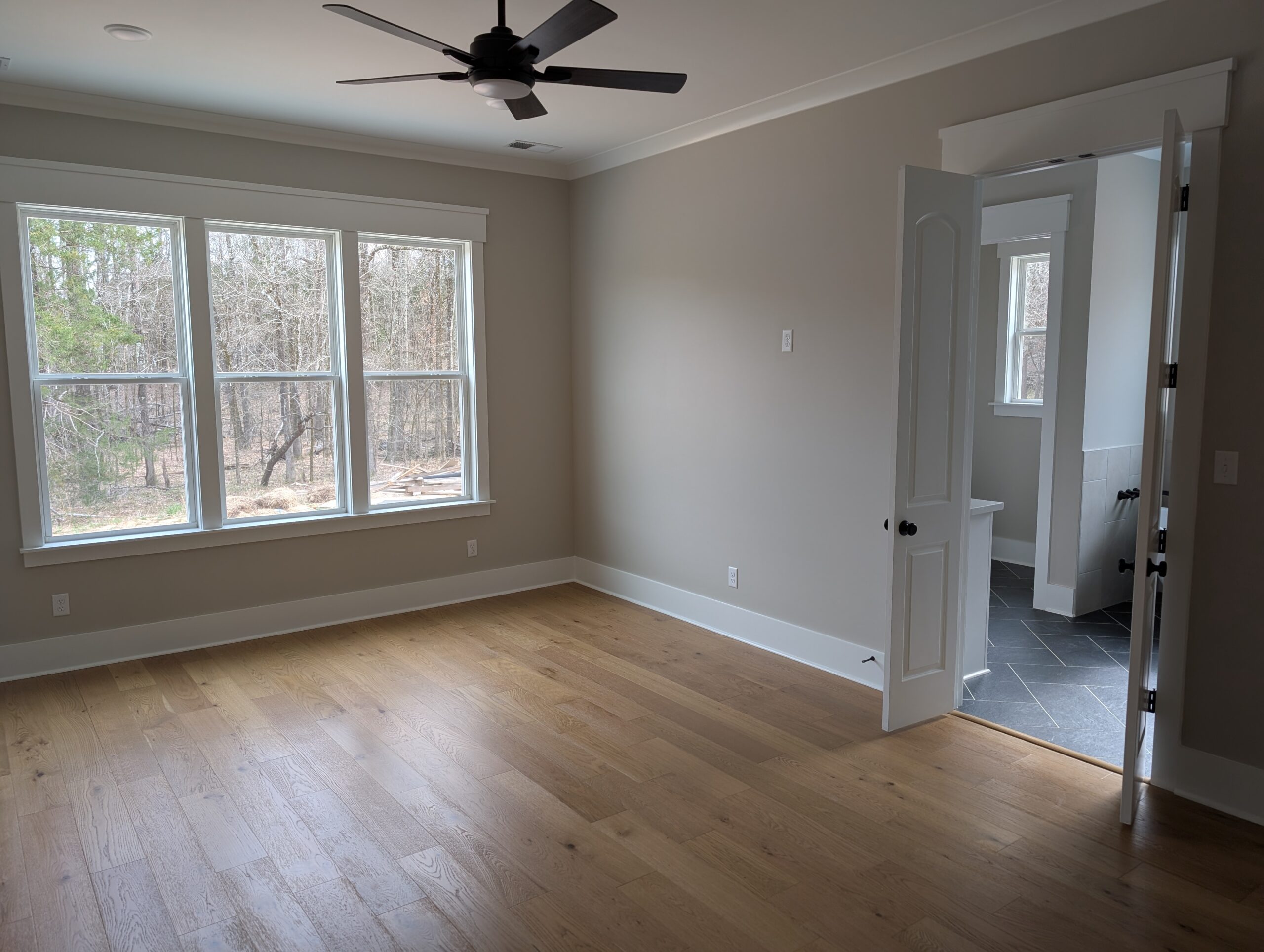 PXL_20250321_211200604