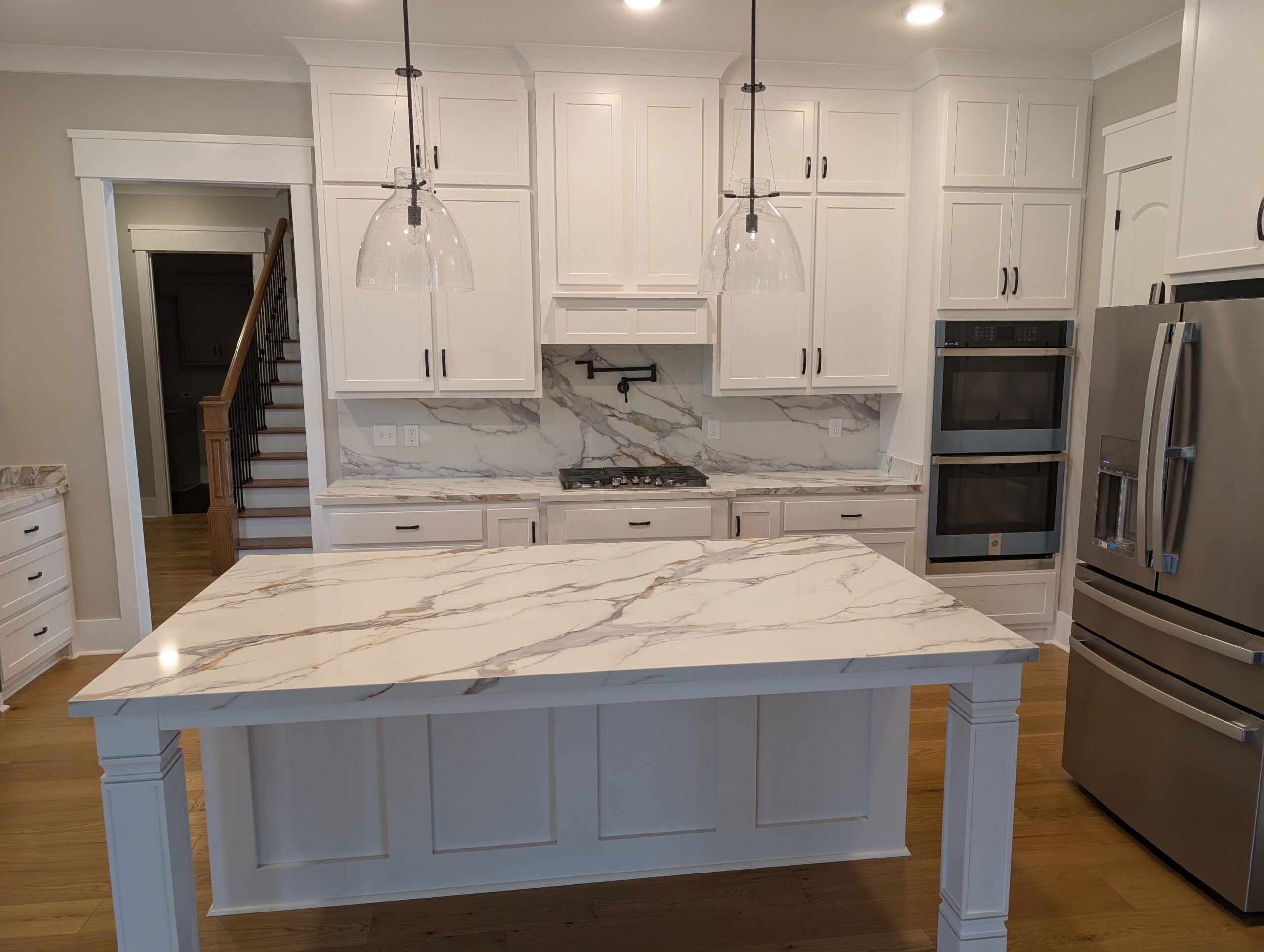 PXL_20250321_211832494