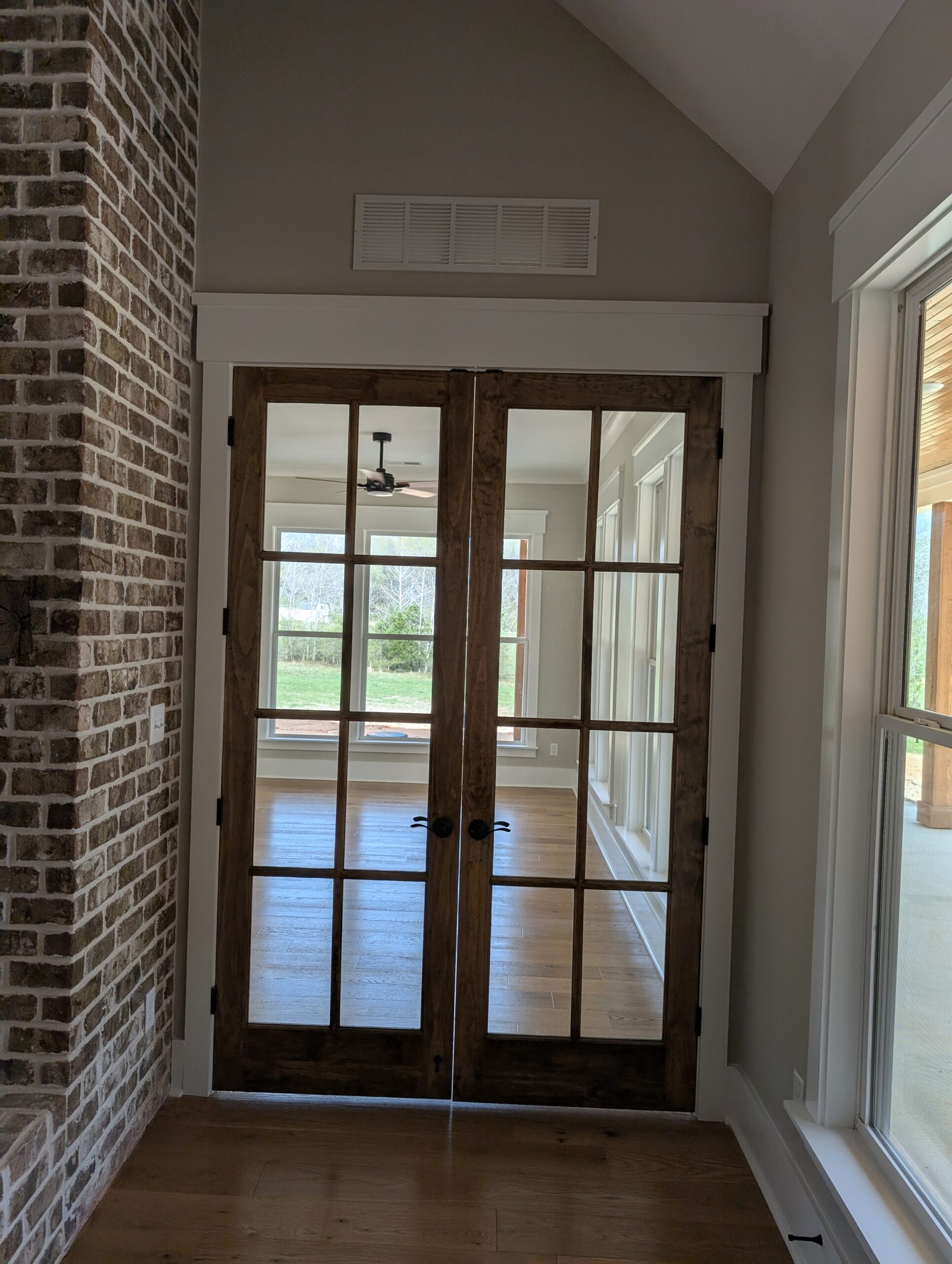 PXL_20250321_212303878.MP