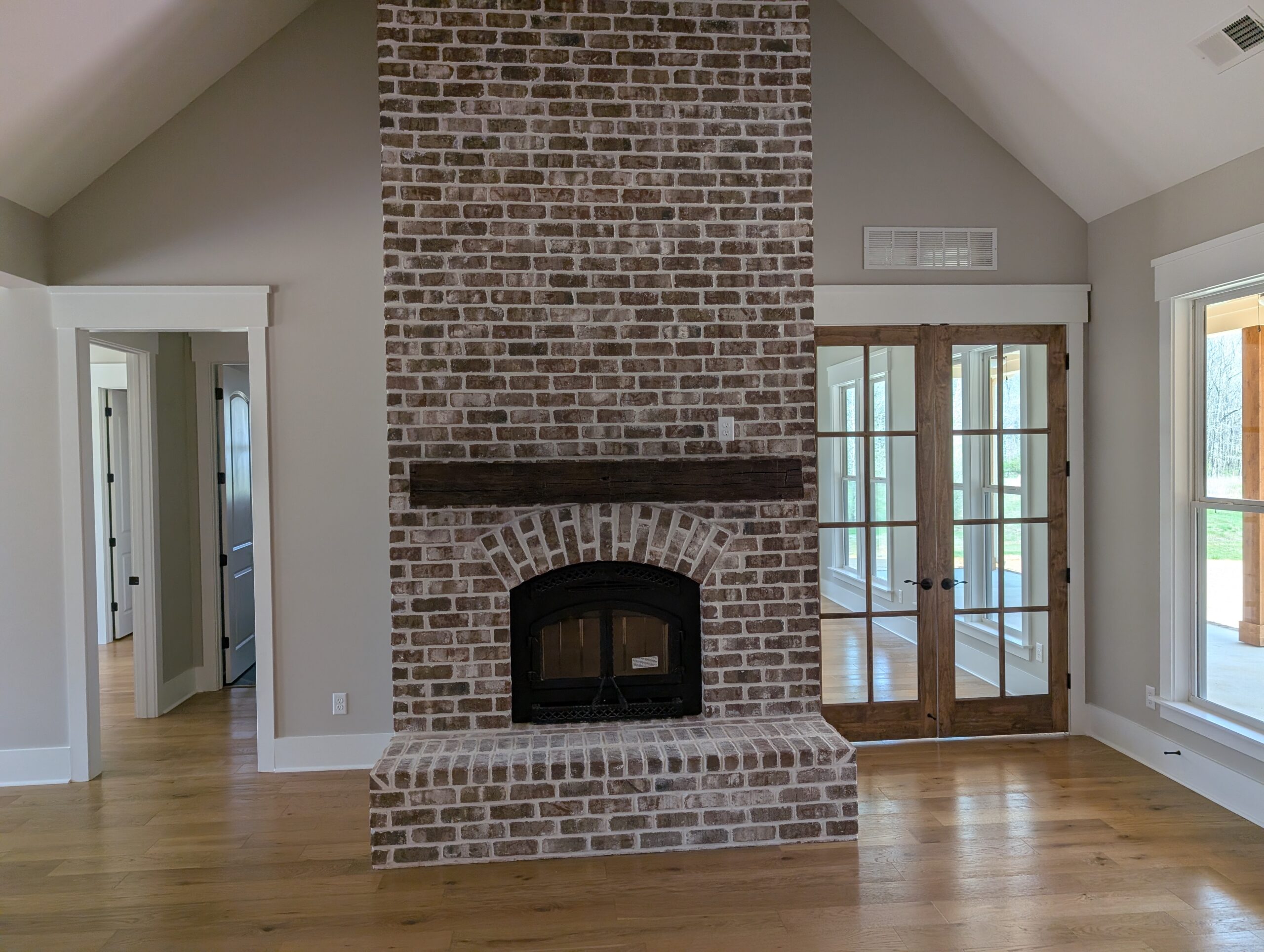 PXL_20250321_212326428